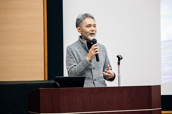本藤祐樹氏